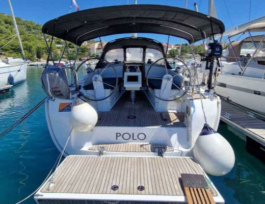 Bavaria Cruiser 37