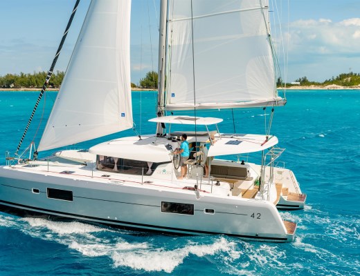 Lagoon 42