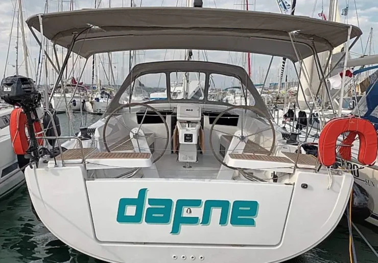 Hanse 418 Lefkas harbour | Dafne