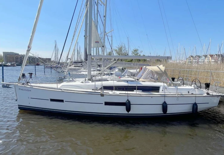 Dufour 382 GL Barth | Freedom