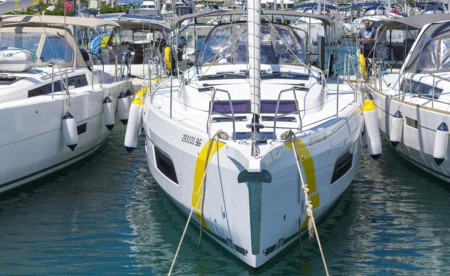 Dufour 44