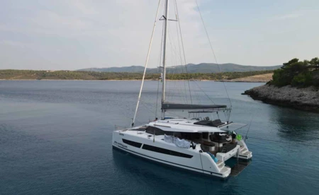 Fountaine Pajot New 41