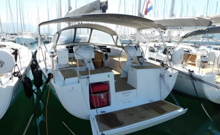 Hanse 455