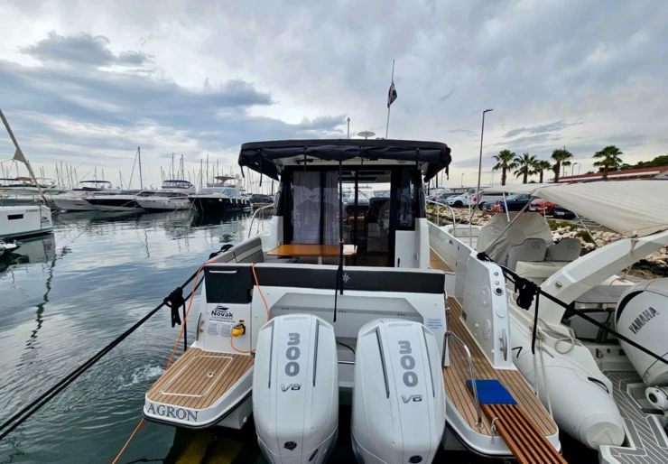 Merry Fisher 1095 Marina Kornati | Agron