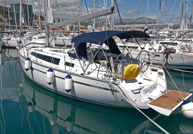 Bavaria Cruiser 37 ACI Marina | Adria Nina