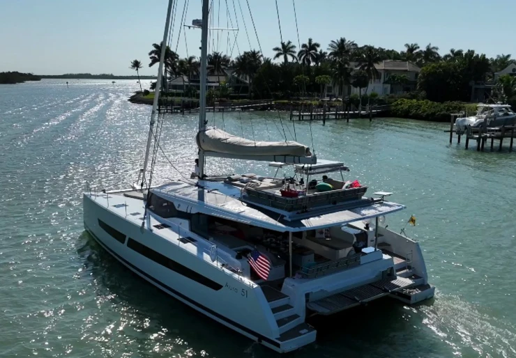 Aura 51 Saint Thomas | Halcyon