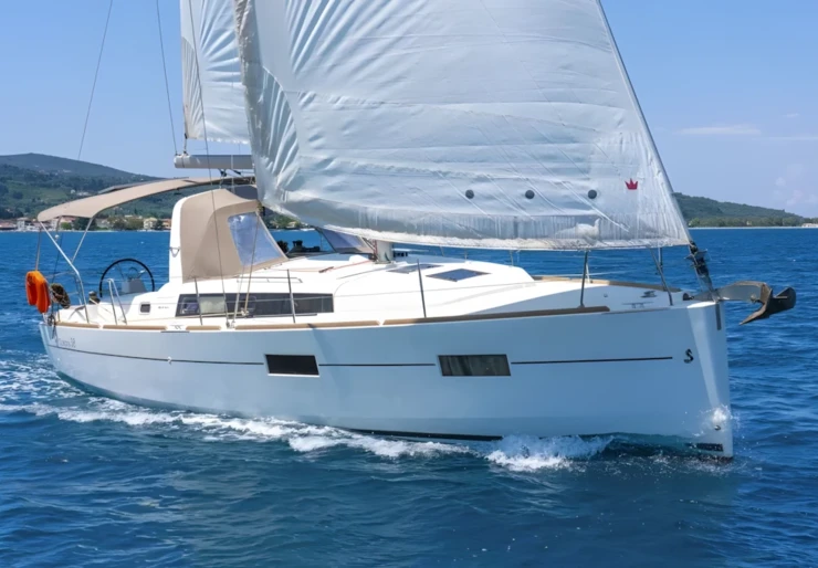 Oceanis 38 Empuriabrava | Epicteto