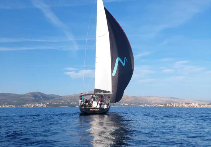 More 55 Seget Donji - Marina Baotic | Metalika