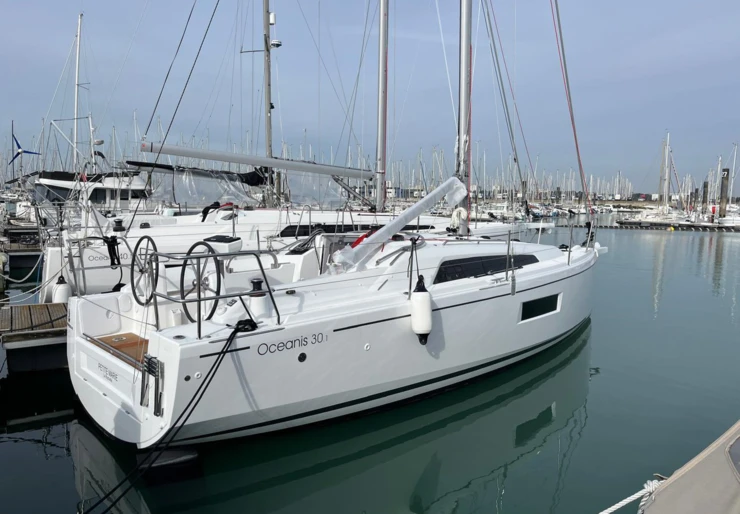 Oceanis 30.1 La Rochelle | Petite Marie