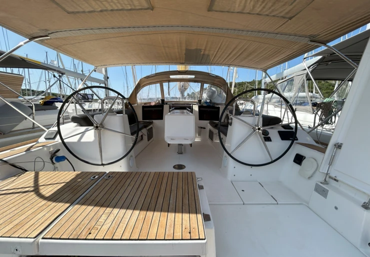 Dufour 460 GL Primosten - Marina Kremik | Good Luck