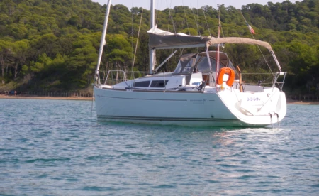 Sun Odyssey 30i Perf