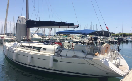 Sun Odyssey 45