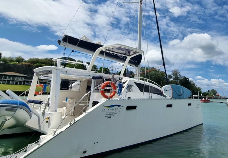 Island Spirit 410 Yacht Haven | Gauthai