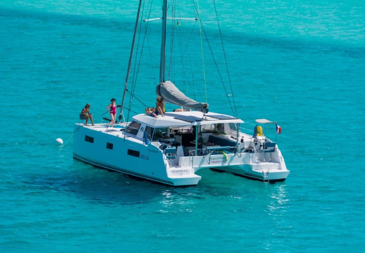 Nautitech 40 Open Hodges Creek Marina | Untethered