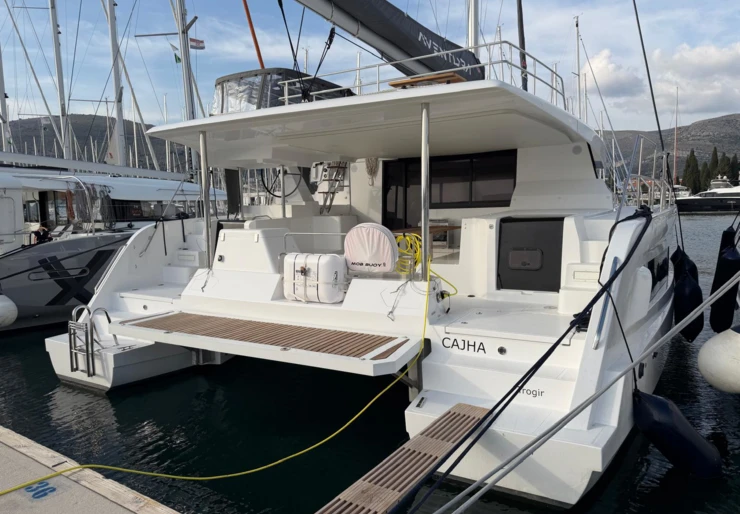 Aventura 45 Seget Donji - Marina Baotic | Cajha