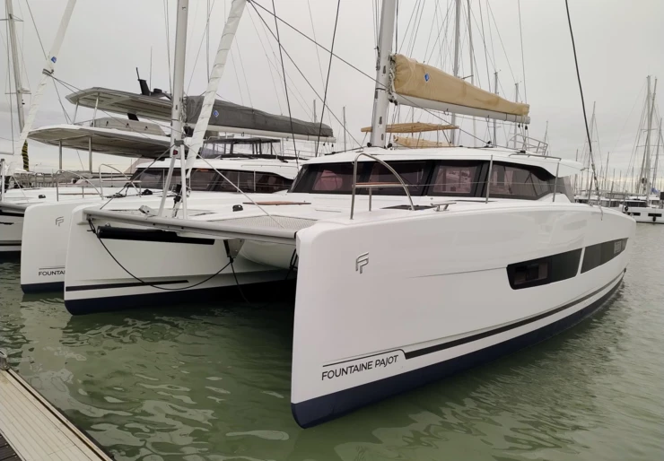 Fountaine Pajot 44 Marina SCT | Lizzie
