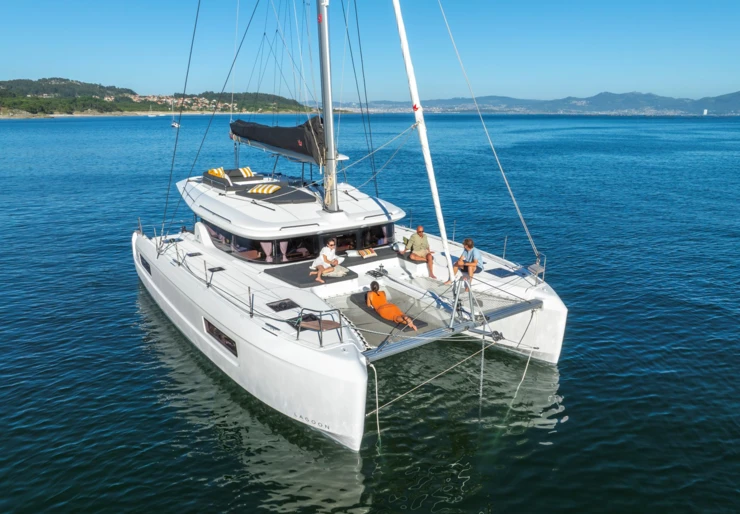 Lagoon 43 Port Purcell | Epic Life