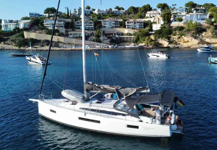 Sun Odyssey 410 Marina Naviera Balear | Naoussa