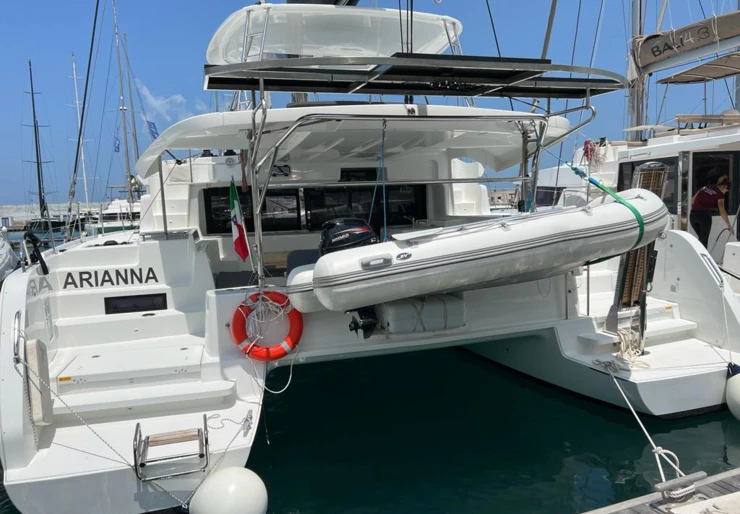 Lagoon 46 Capo d'orlando | ARIANNA