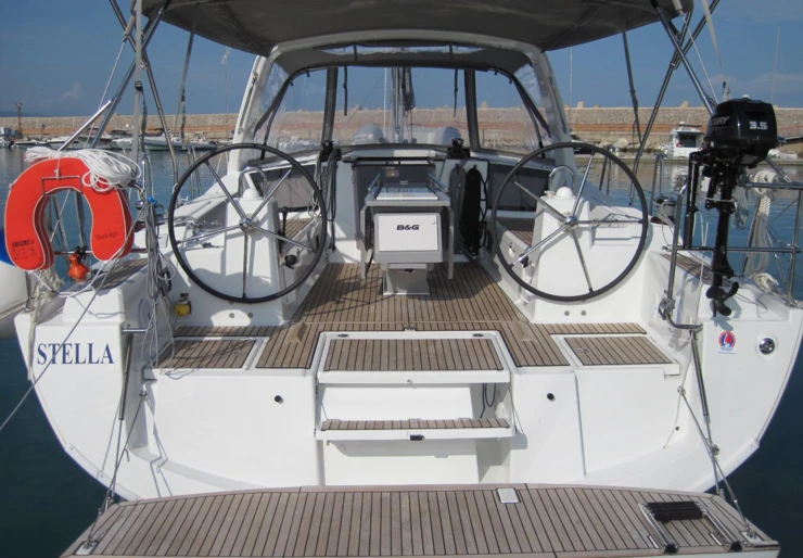 Oceanis 41.1 Capo d'orlando | STELLA