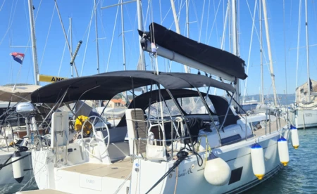 Hanse 418