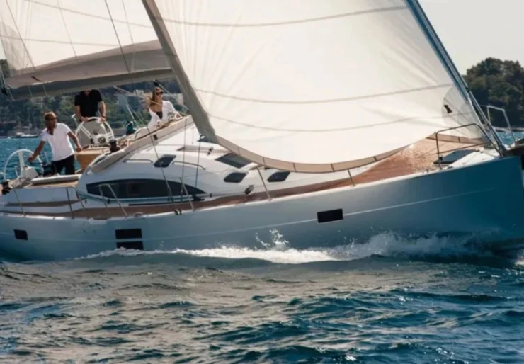 Elan 50 Impr ACI Marina | Lazy Days