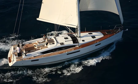 Jeanneau 53