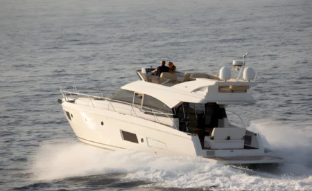 Bavaria Virtess 420.