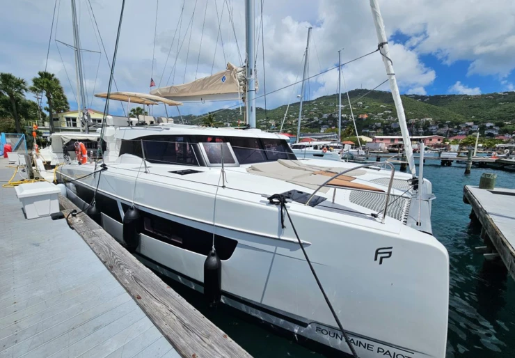 Fountaine Pajot 41 Saint Thomas | Cost of Carey