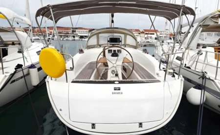 Bavaria Cruiser 32