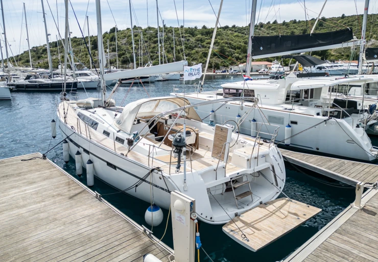 Bavaria Cruiser 56 Primosten - Marina Kremik | Star Romeo
