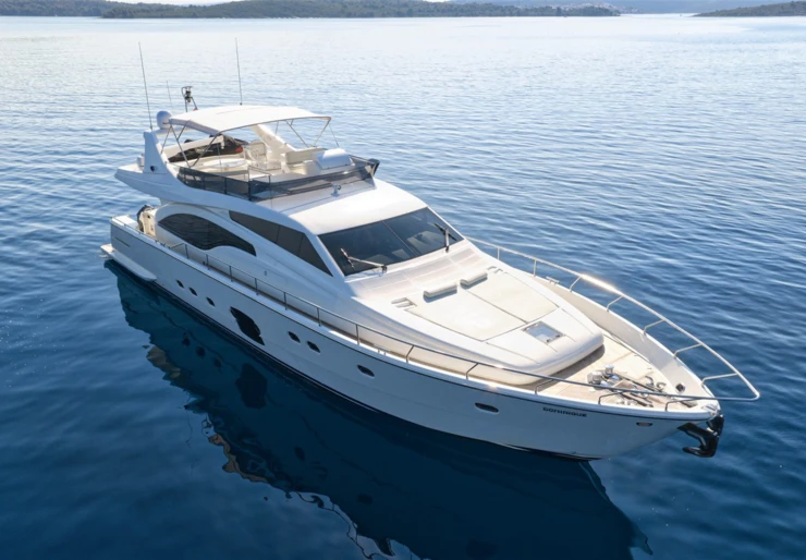 Ferretti 681 Puerto de Split | M/Y Dominique