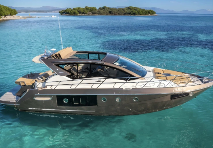 Cranchi M44 HT Zapadna Obala | Brown Sugar