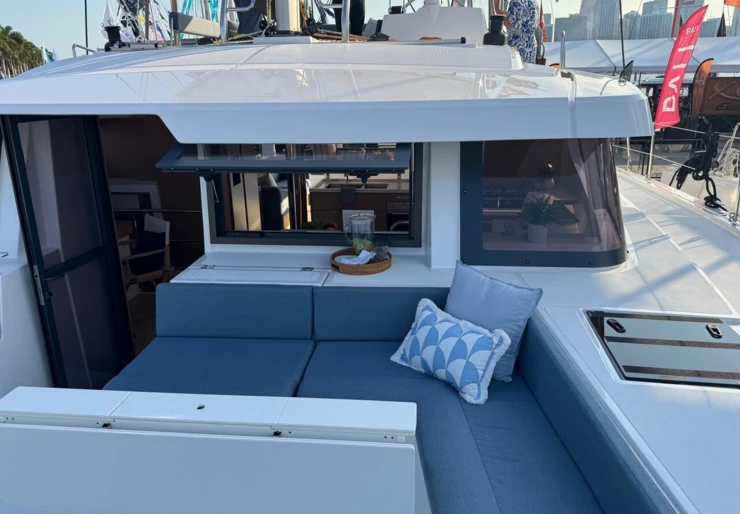 Bali 4.6 Saint Thomas | Rosa Regale