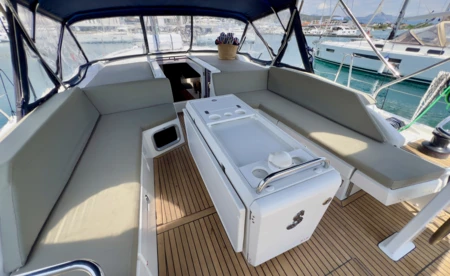 Oceanis 51.1
