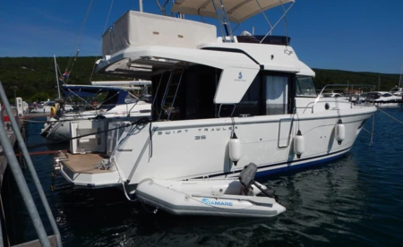 Swift Trawler 35