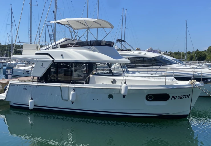 Swift Trawler 35 Marina Polesana - isla de Katarina | Fritz