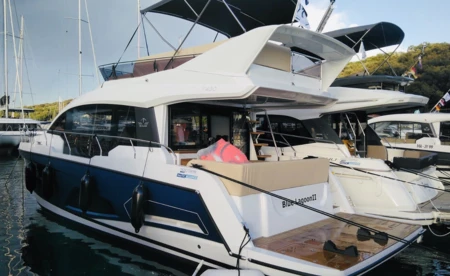 Sealine F430