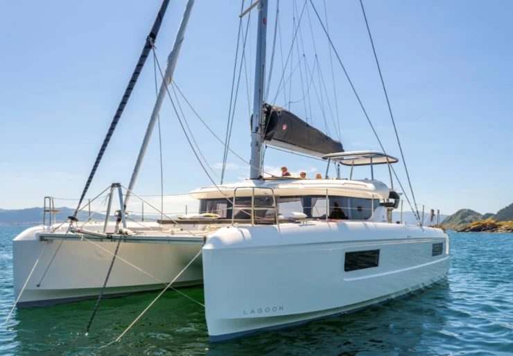 Lagoon 43 Alimos Kalamaki | HIGH SEAS