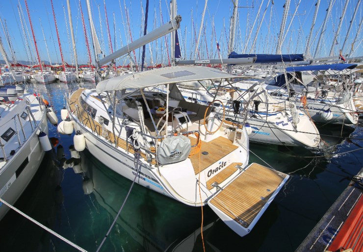 Bavaria Cruiser 37 Vodice | ORACLE