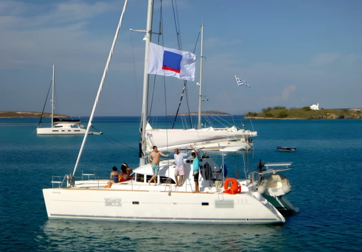Lagoon 380 S2 Alimos Kalamaki | THALASSAKI