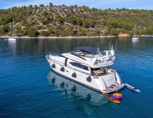Maiora 20