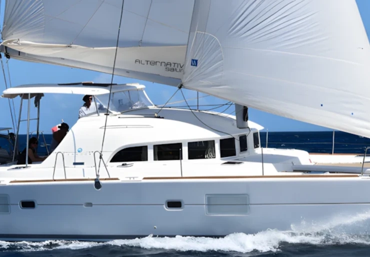 Lagoon 380 S2 Le Marin | DAISY TEMPLE