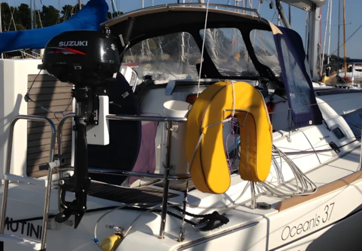 Oceanis 37 La Trinité-sur-Mer | MUTINE