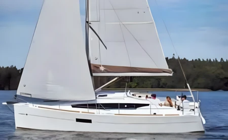 Sun Odyssey 319