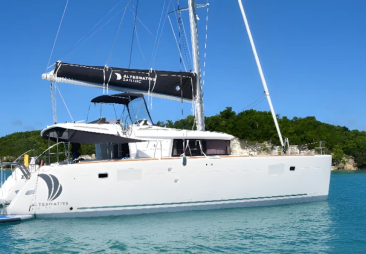 Lagoon 450 F Pointe à Pitre | AMI CAOUETTE