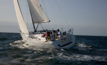 Oceanis 34