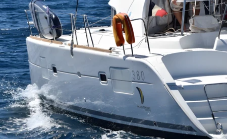 Lagoon 380 S2