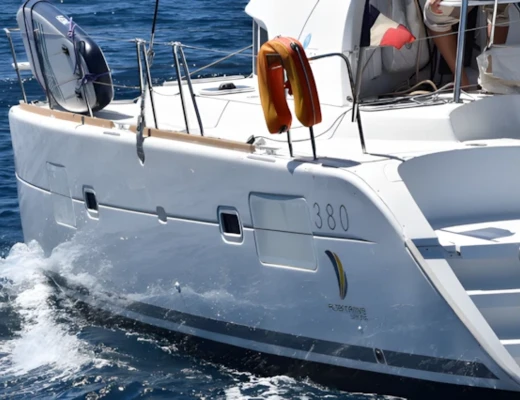 Lagoon 380 S2