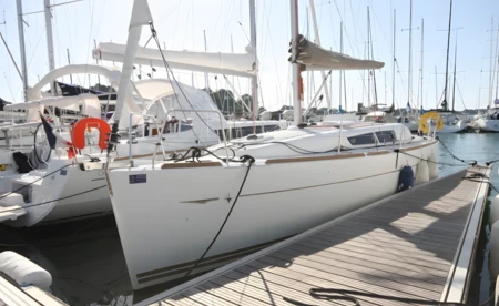 Sun Odyssey 33i